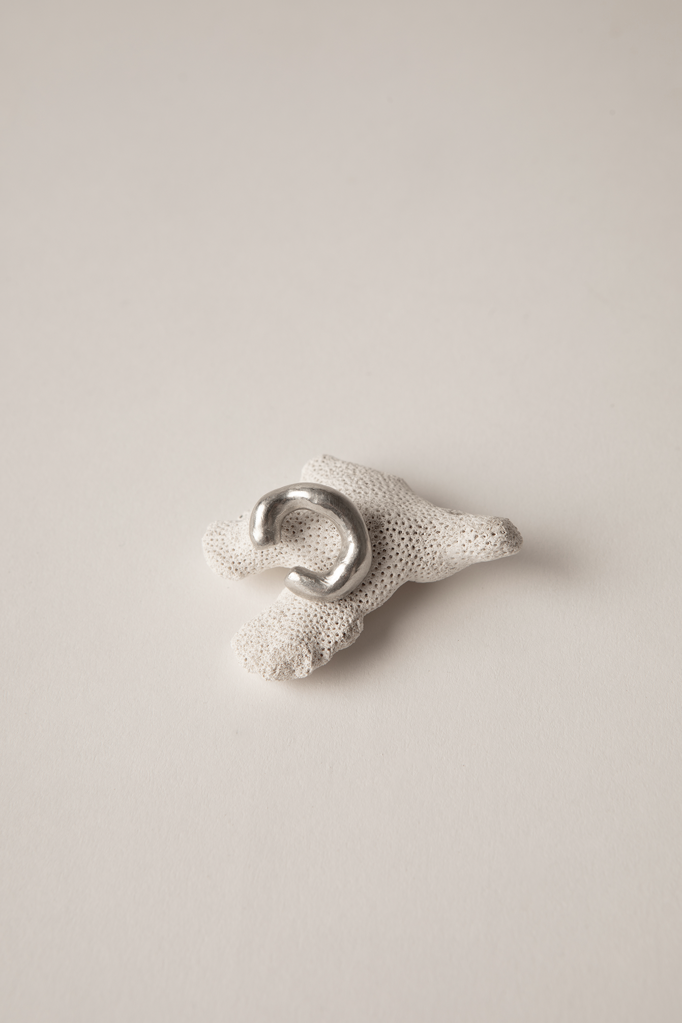 Maro ear cuff