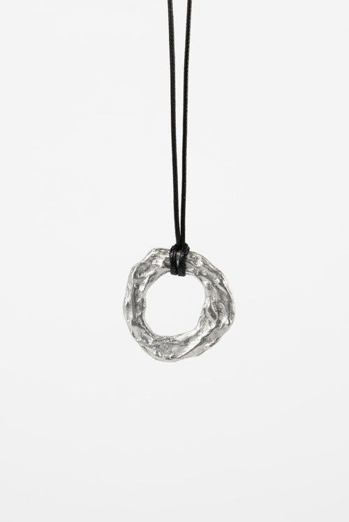 CORE NECKLACE