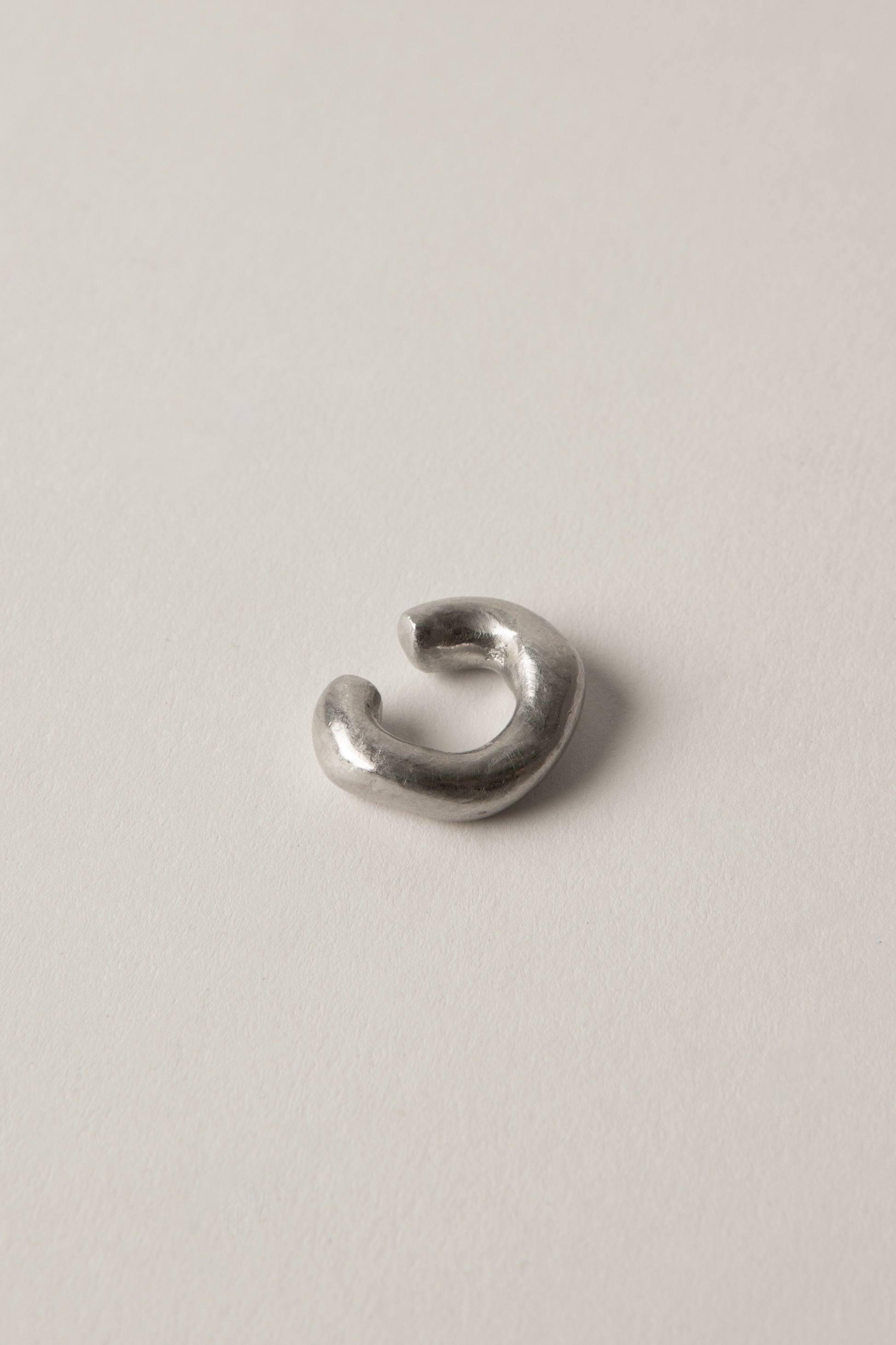 Maro ear cuff